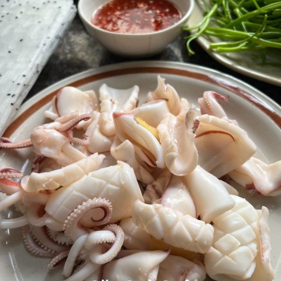 Mực ống Côn Đảo