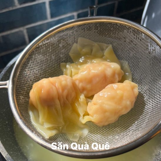 Sủi cảo tôm thịt (thủ công)